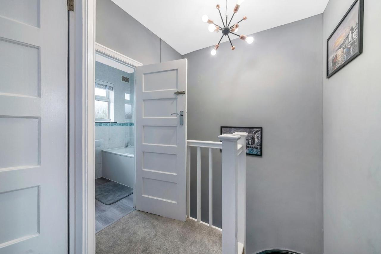 Stunning 3Br House W Garden & Parking In Richmond Kew Exterior foto